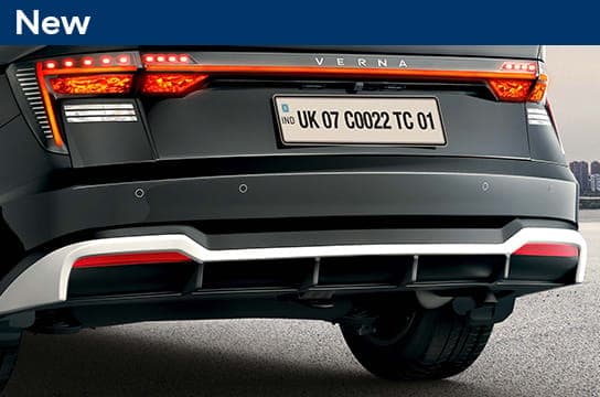 Bold bumper design (Rear)