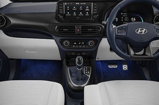 Interior 6