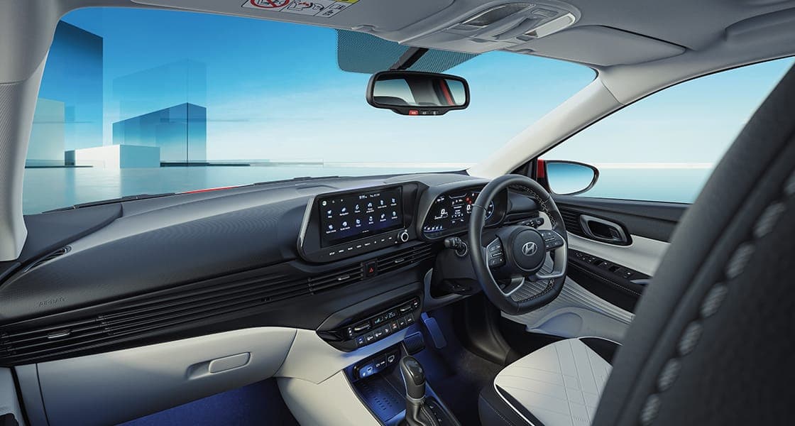Interior 4