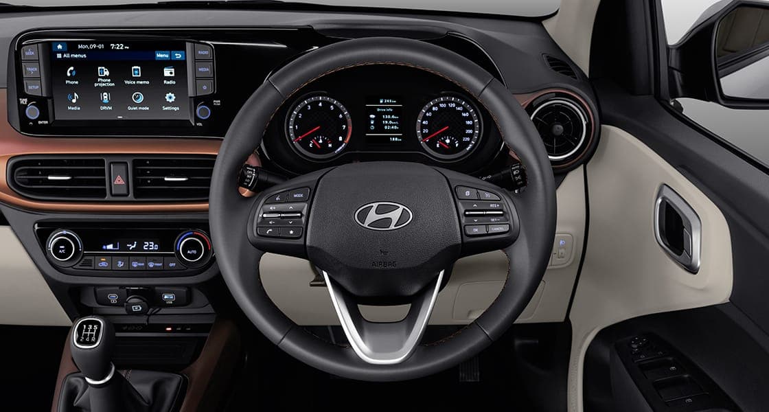 Interior 5