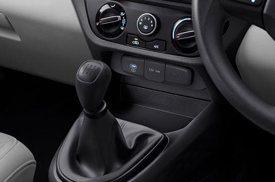Interior 4