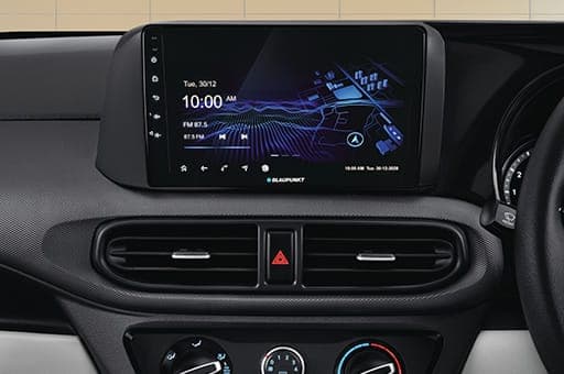  22.96 cm (9”) infotainment system 