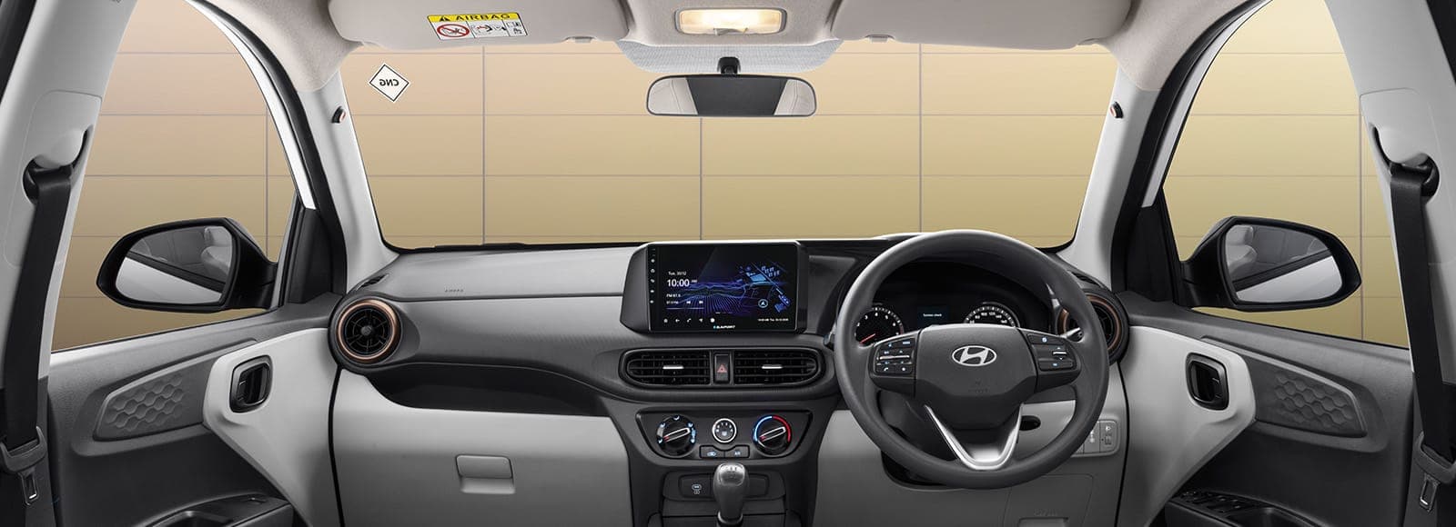Interior 5