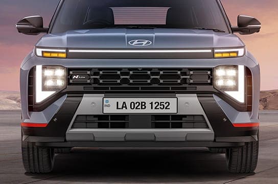 Twin horn LED DRLs | Quad beam LED headlamps | Horizon LED positioning lamp